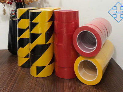 băng kéo dán nền sọc vàng đen